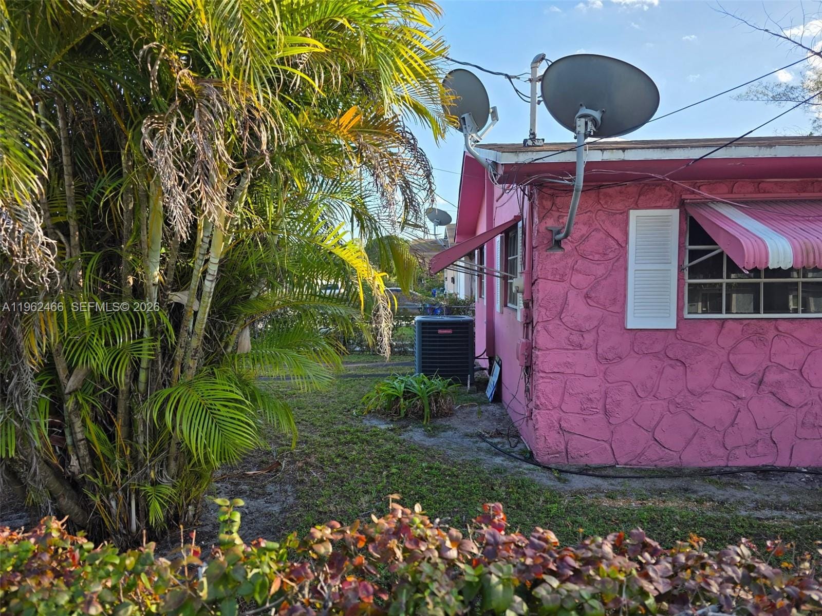 5132 NW 14th Avenue — photo 4