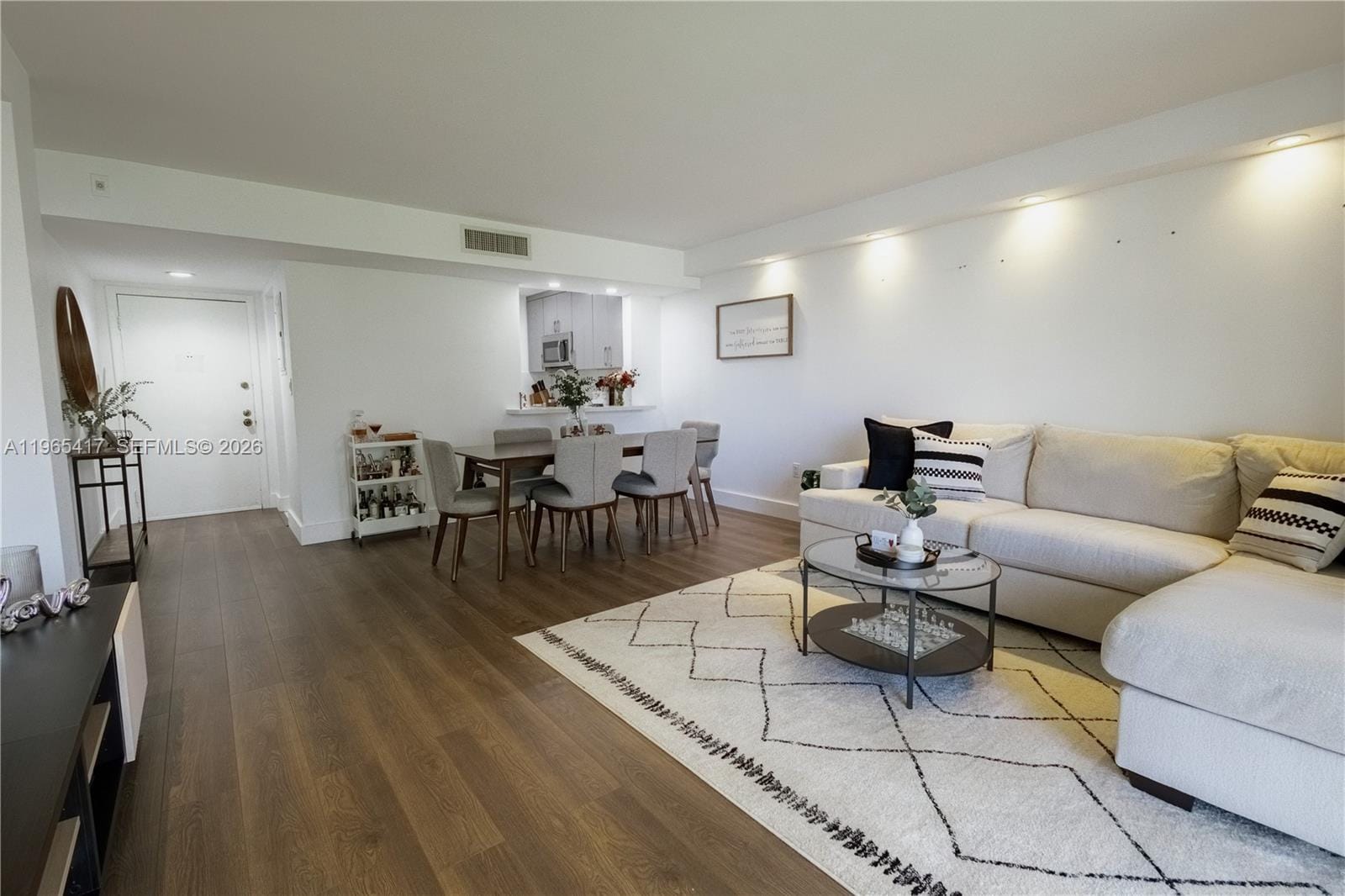 8045 SW 107th Avenue 212, Miami, FL 33173