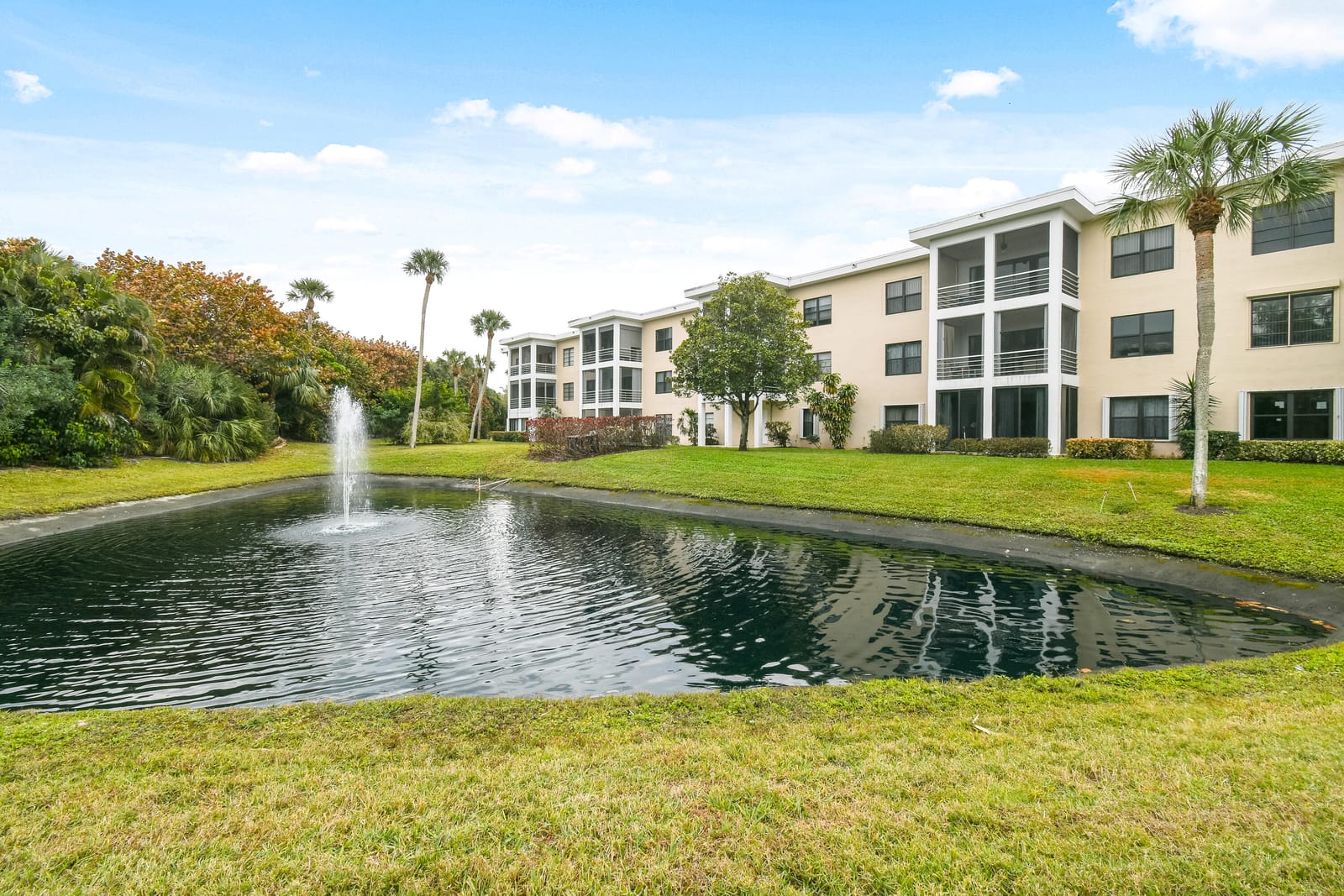 300 N Highway A1a 209a, Jupiter, FL 33477 photo 3