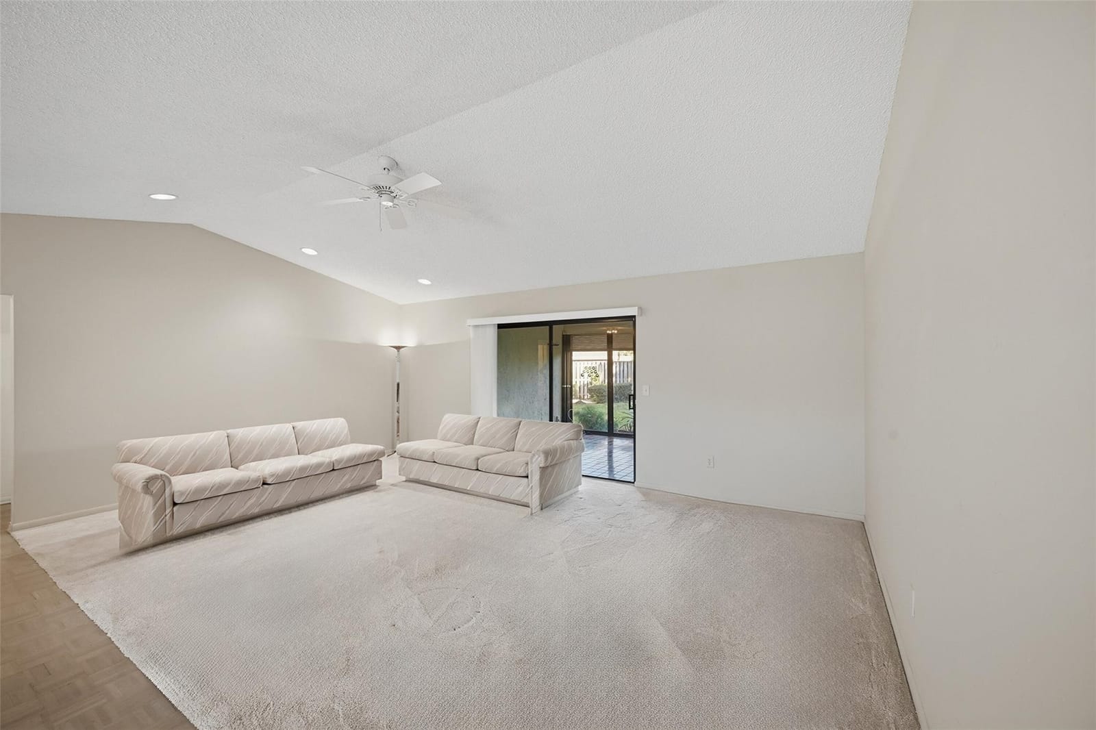 2805 NW 15th Street — photo 6