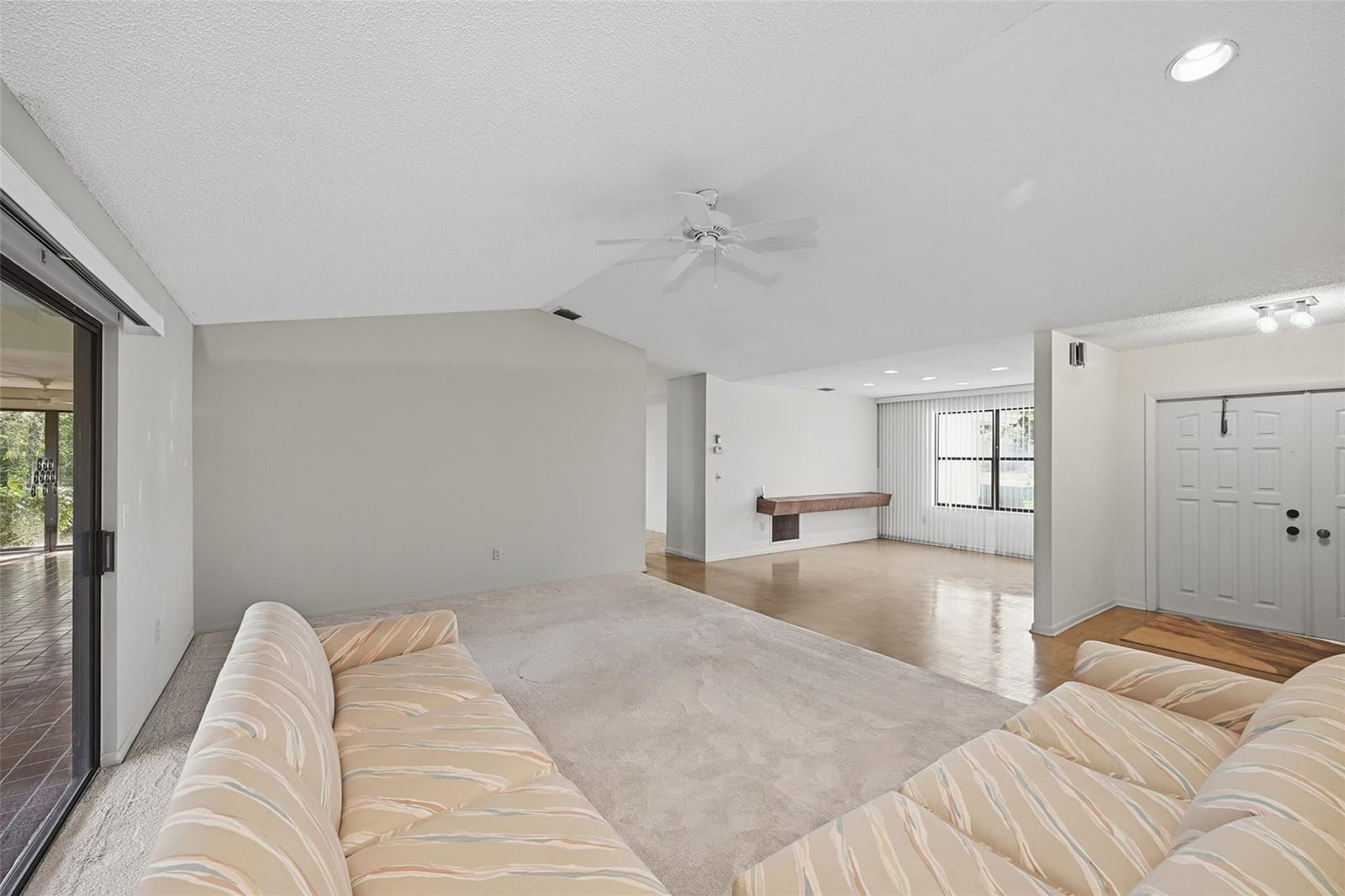 2805 NW 15th Street — photo 8