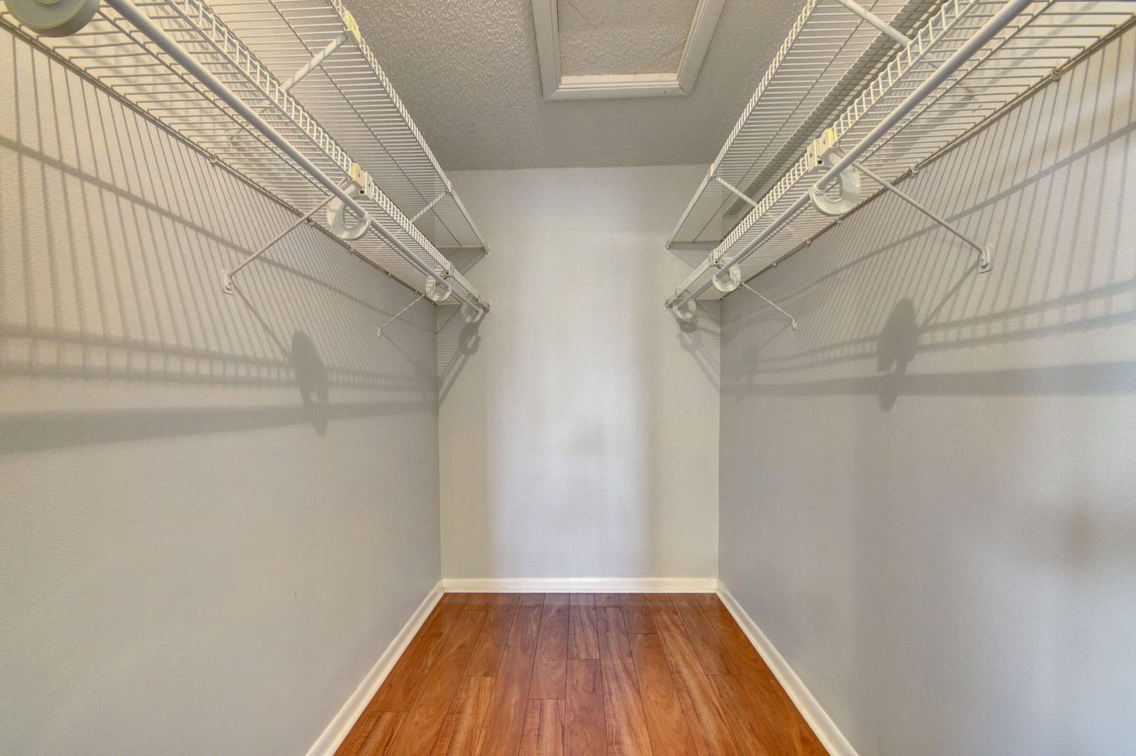 219 Lake Meryl Drive — photo 11