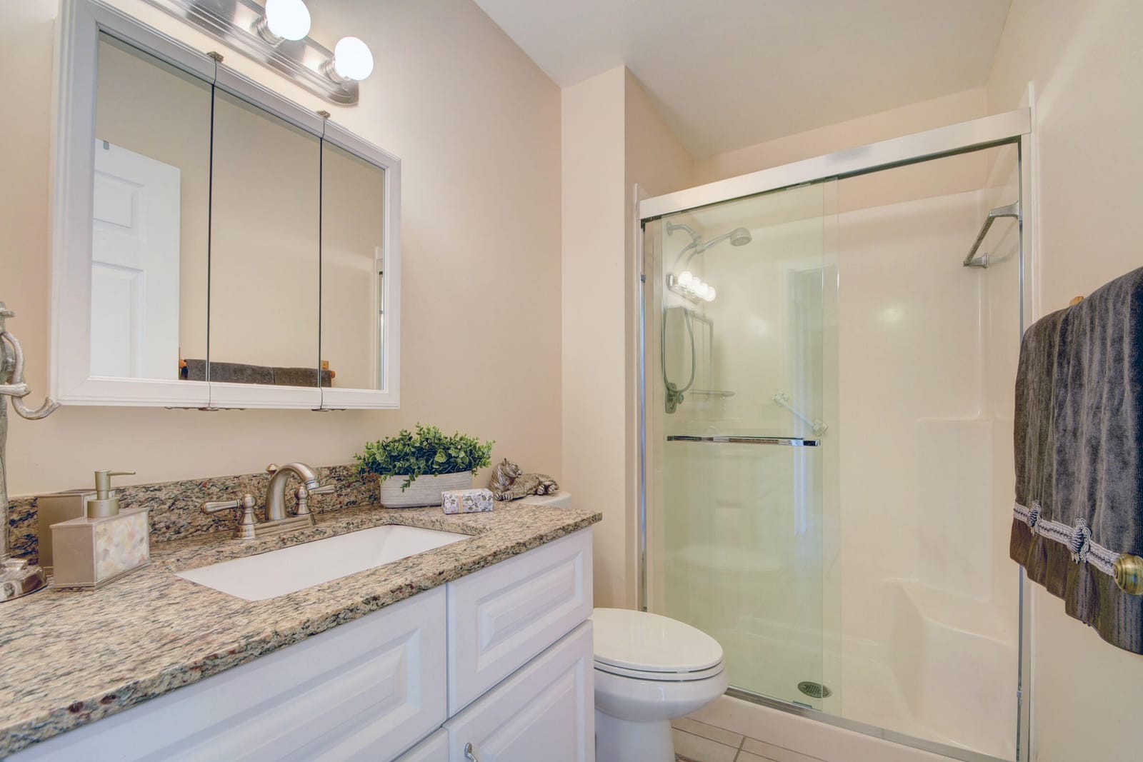219 Lake Meryl Drive, West Palm Beach, FL 33411 photo 14