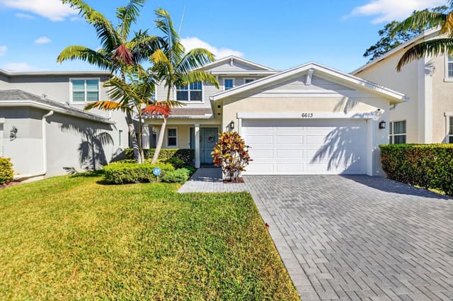 6613 Pointe Of Woods Drive, sold in Pointe Of Woods Pud, West Palm Beach, FL