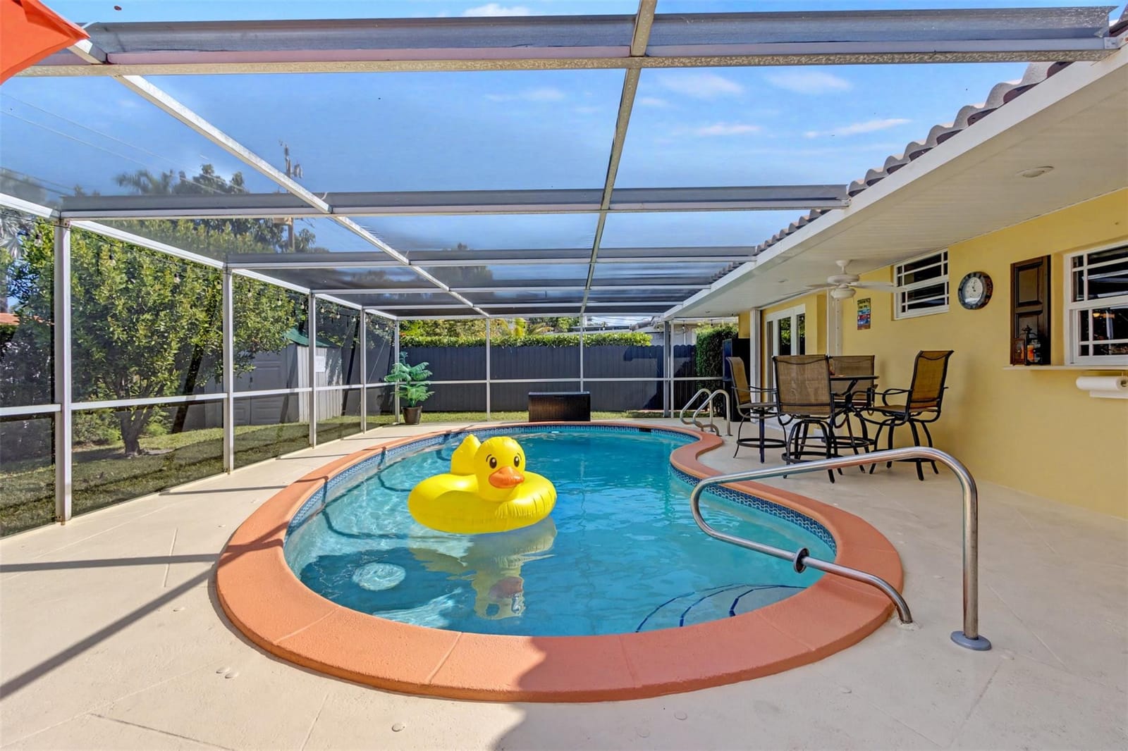 1017 NE 4th Street, Hallandale Beach, FL 33009 photo 27