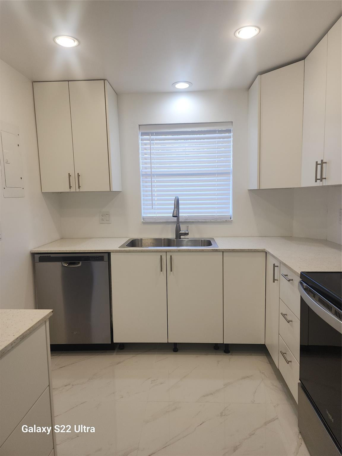 700 SE 6th Avenue 111, Deerfield Beach, FL 33441, Deerfield Beach