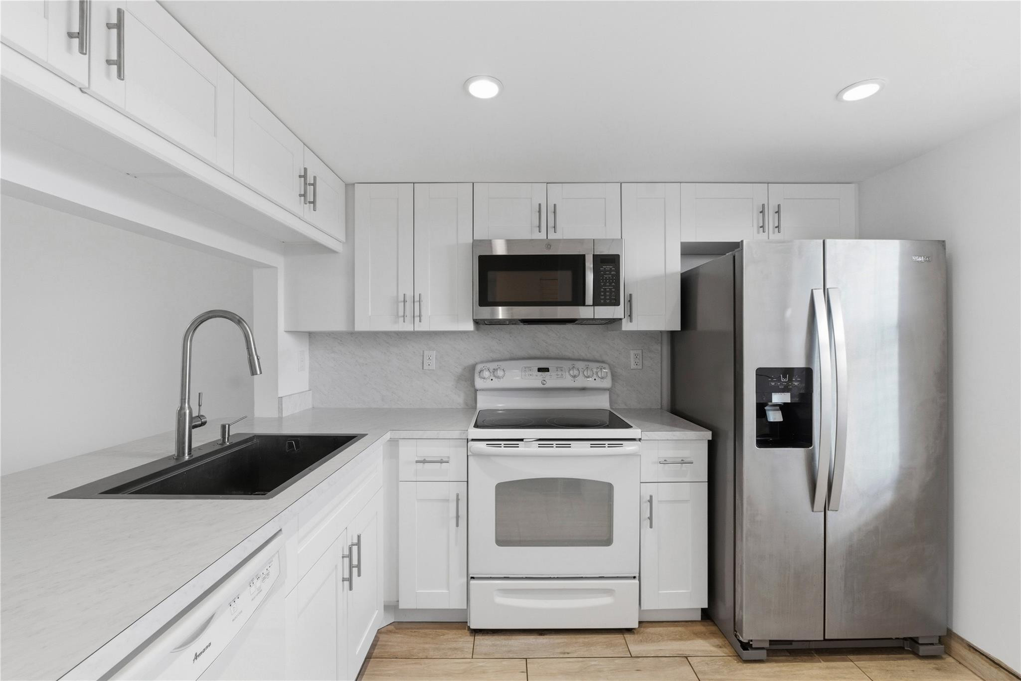 2748 NW 104th Avenue 403, Sunrise, FL 33322, Sunrise