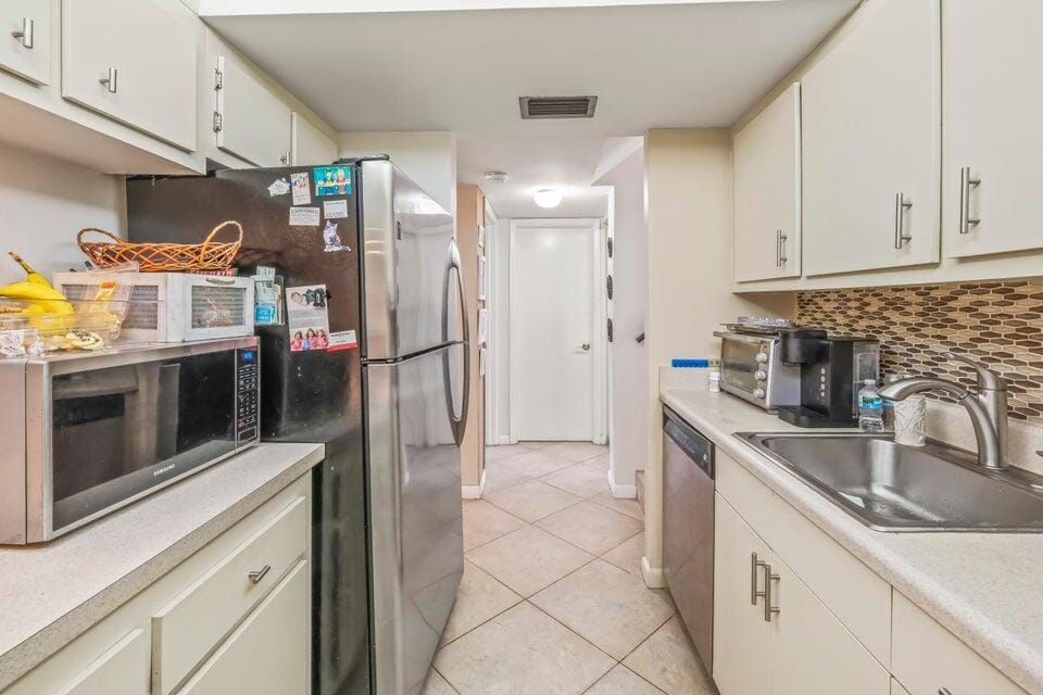 755 Dotterel Road 1105, Delray Beach, FL 33444 photo 8