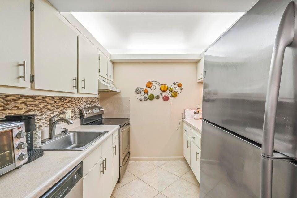 755 Dotterel Road 1105, Delray Beach, FL 33444 photo 9