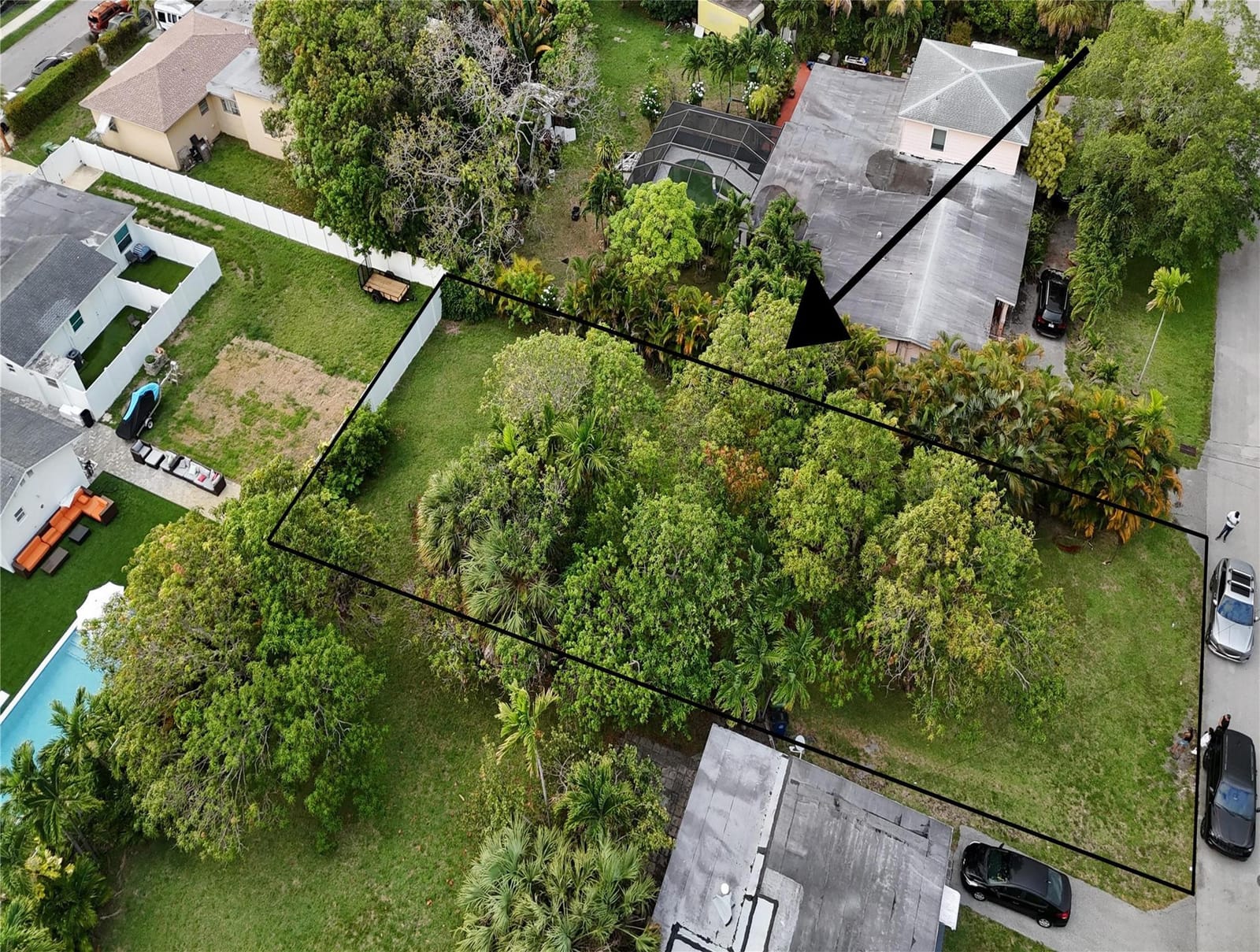 524 SW 5 Avenue, Hallandale Beach, FL 33009 photo 3