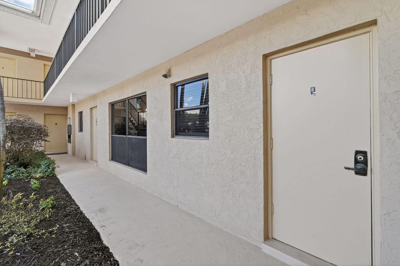 4 SE Turtle Creek Drive B, Jupiter, FL 33469 photo 5
