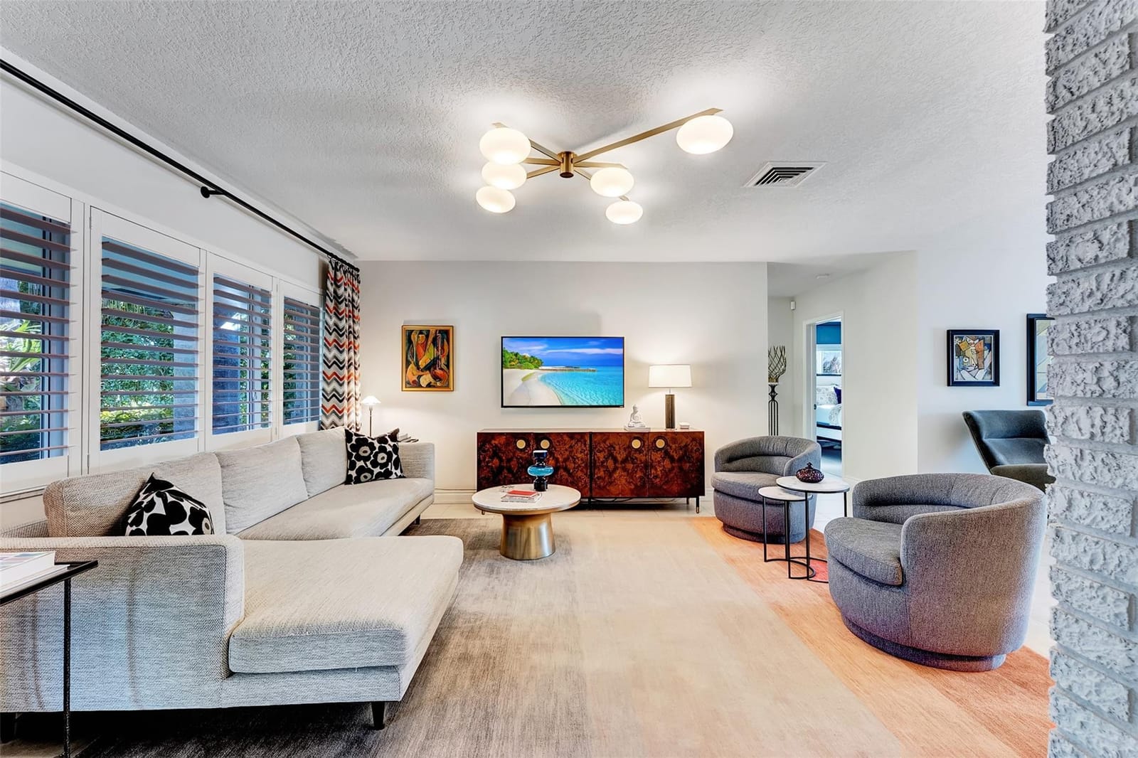 2116 NE 25th Street, Wilton Manors, FL 33305 photo 17