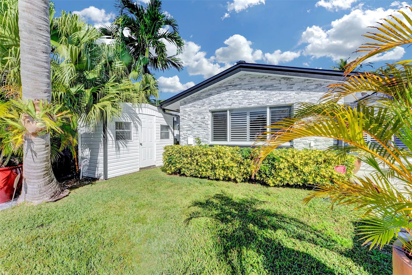2116 NE 25th Street, Wilton Manors, FL 33305 photo 30