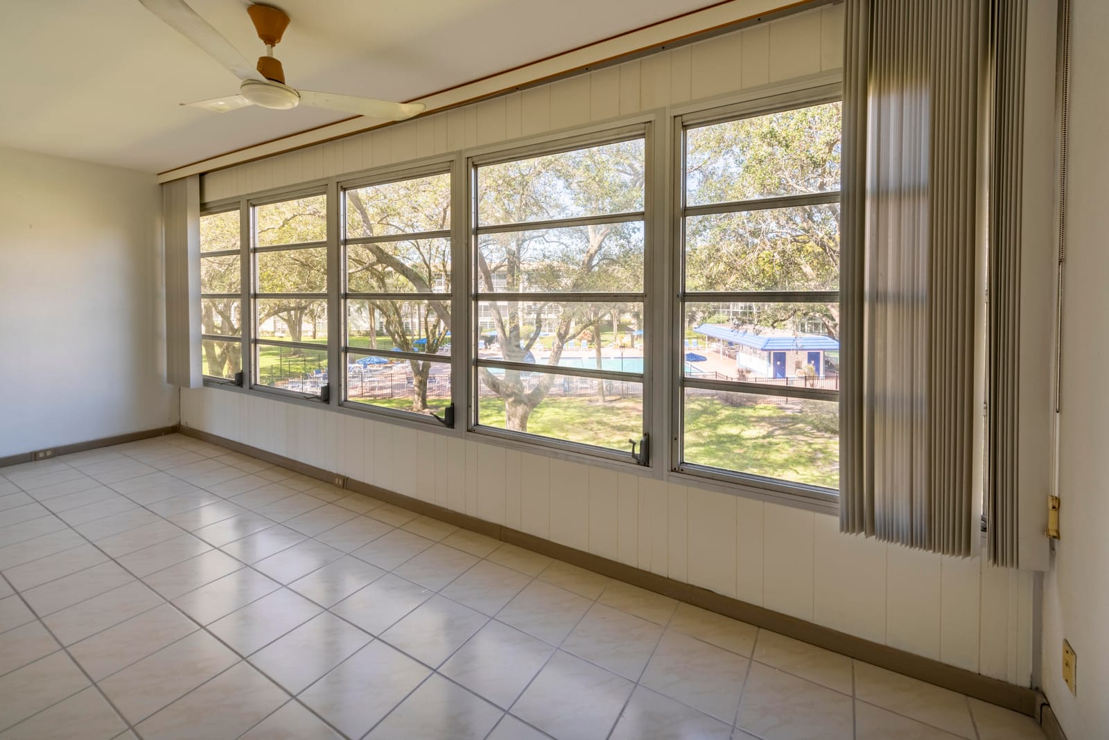 2303 Lucaya Lane N3 — photo 3