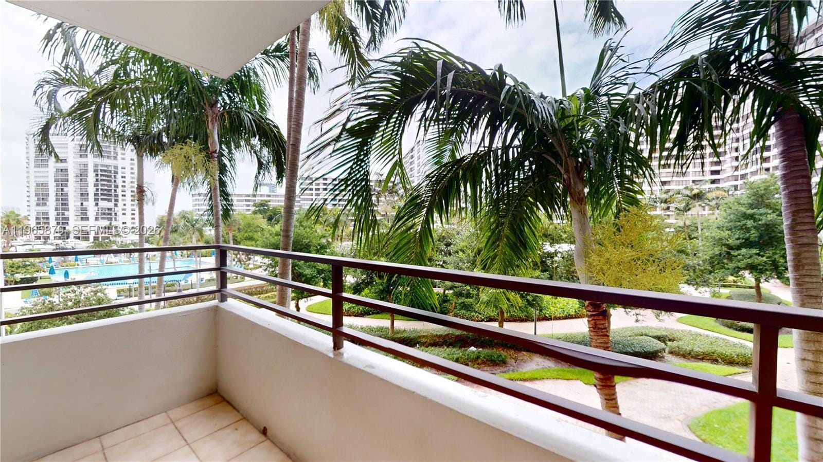 2500 Parkview Drive 417, Hallandale Beach, FL 33009 photo 3