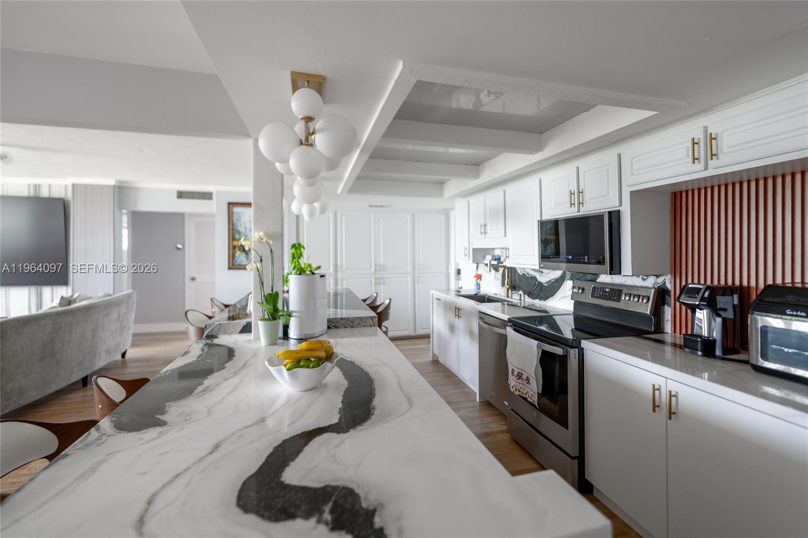 3910 Crystal Lake Dr 401 401, Deerfield Beach, FL 33064, Deerfield Beach
