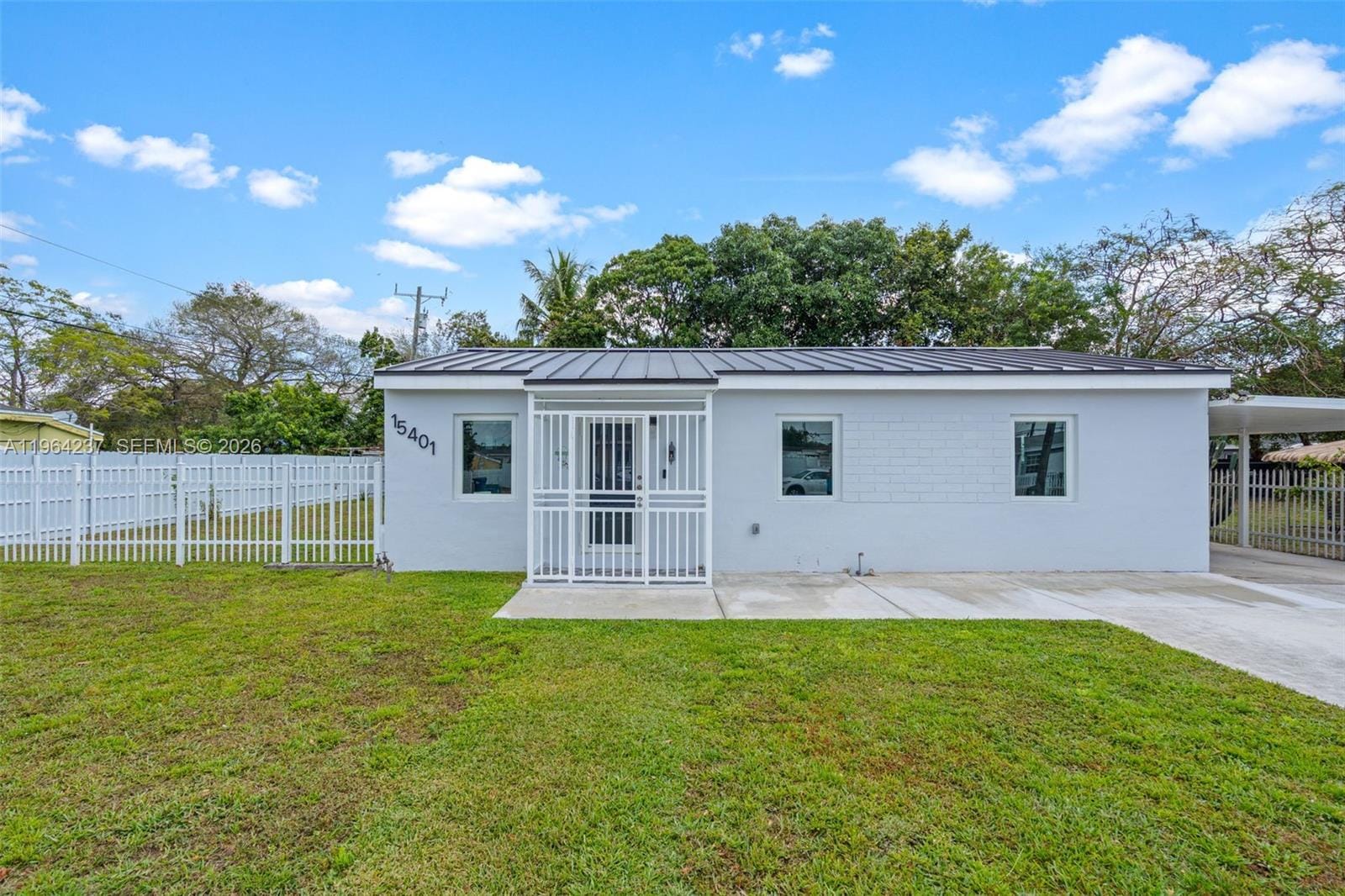 15401 NW 28th Court, Miami Gardens, FL 33054 photo 10