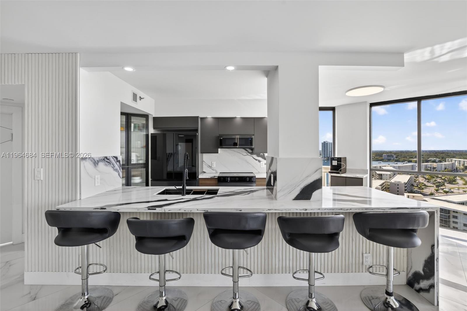 1000 Island Blvd-renovated 1710 1710, Aventura, FL 33160, Aventura