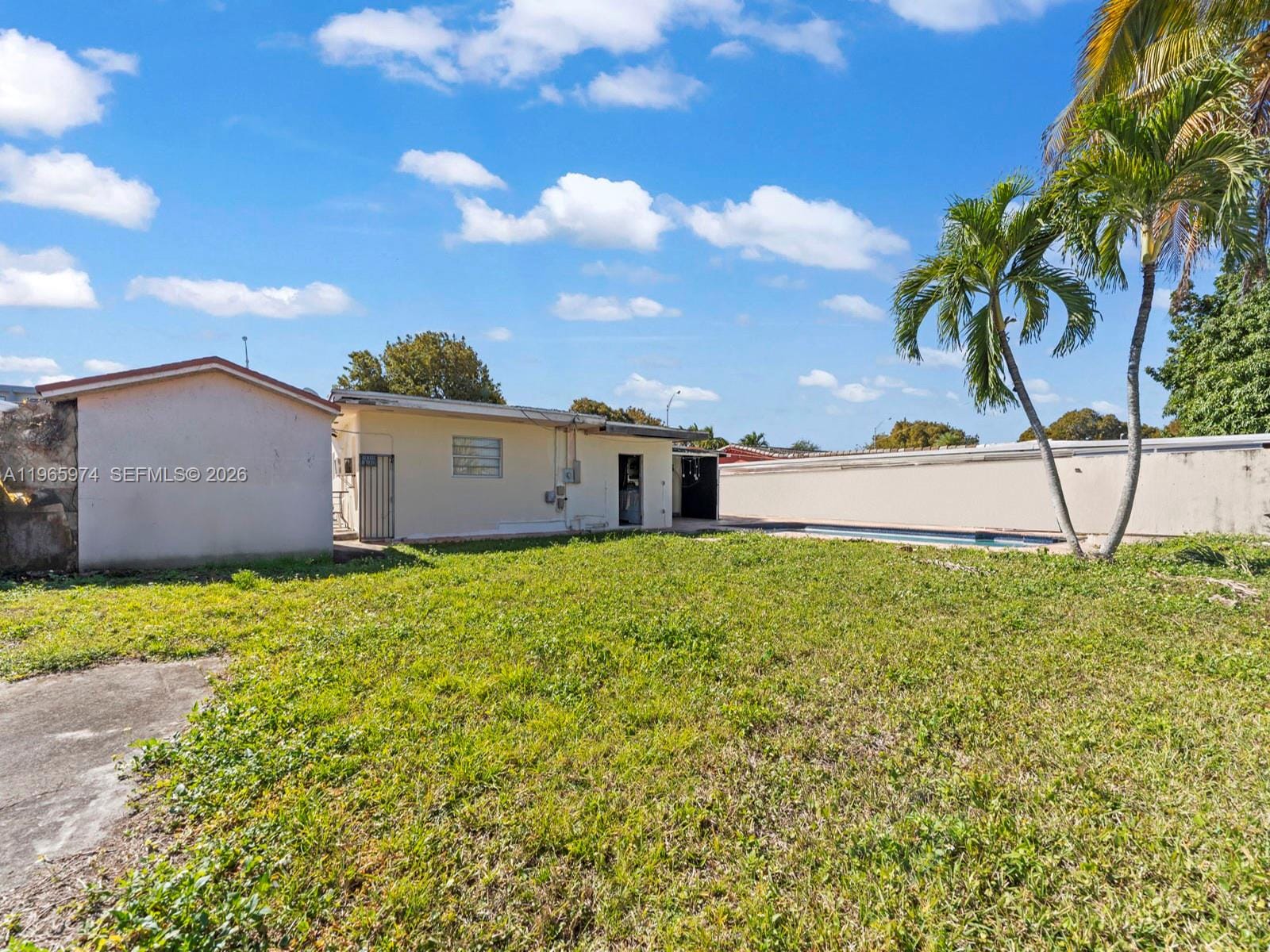 655 W 70th Place, Hialeah, FL 33014 photo 16
