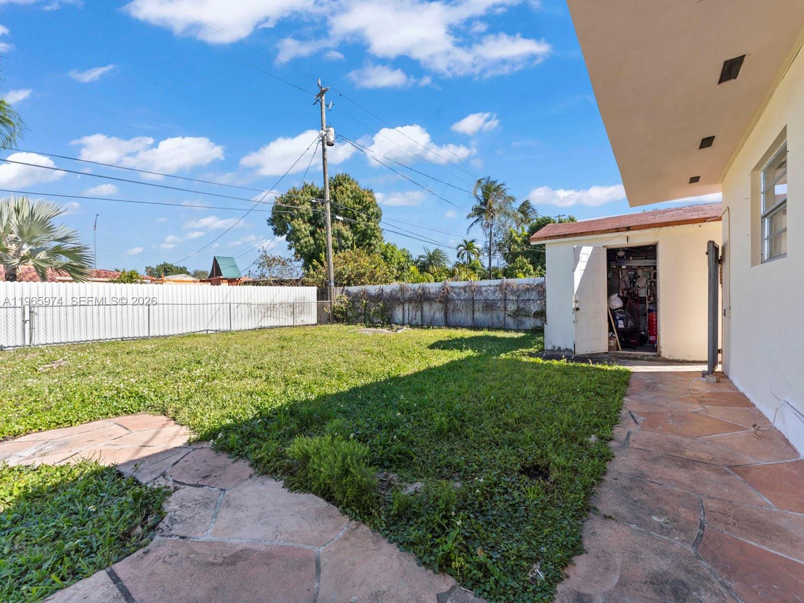 655 W 70th Place, Hialeah, FL 33014 photo 17