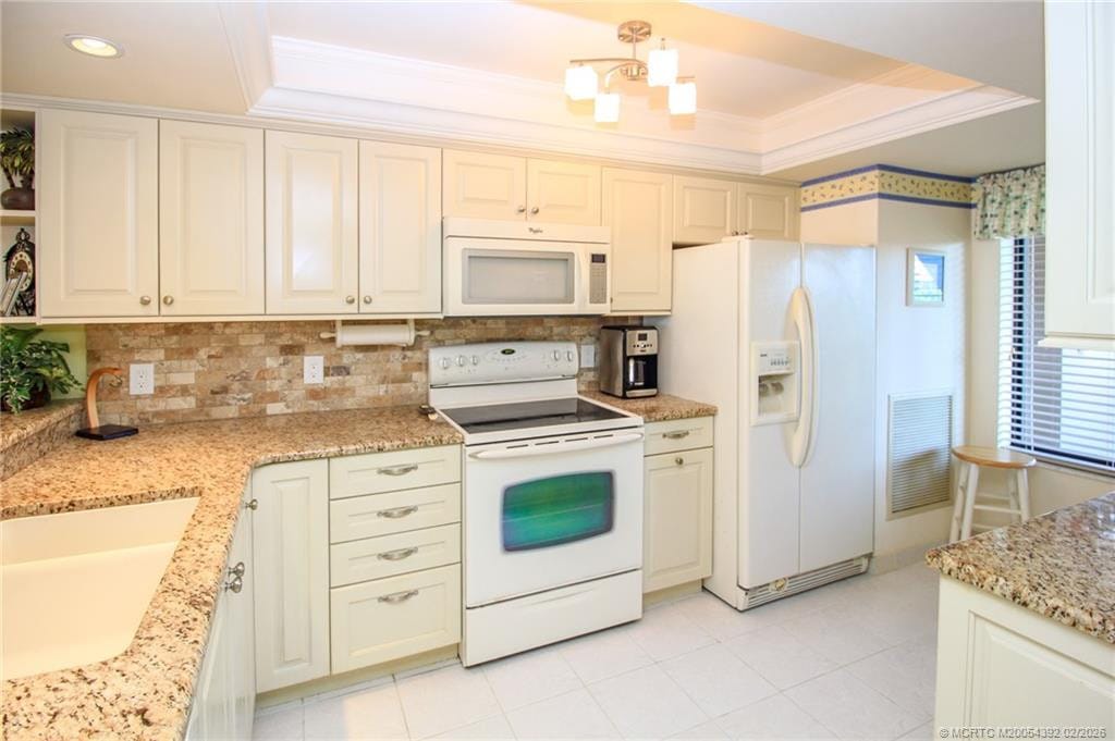 4720 NE Sandpebble Trace 305, Stuart, FL 34996 photo 12