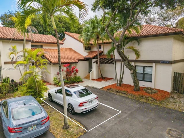 13234 SW 111th Terrace 42, sold in Crossings Village Homes C, Miami, FL