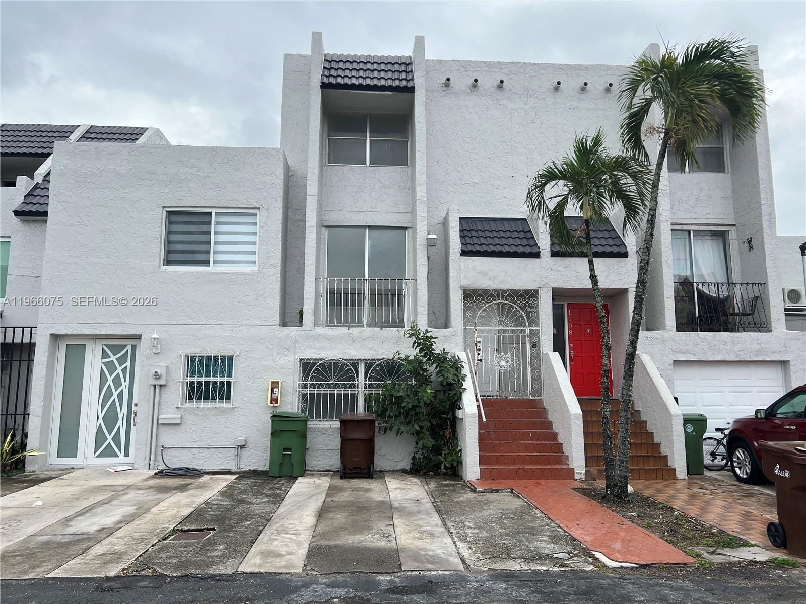Sold home at 1104 W 44th Street 87, Hialeah, FL 33012