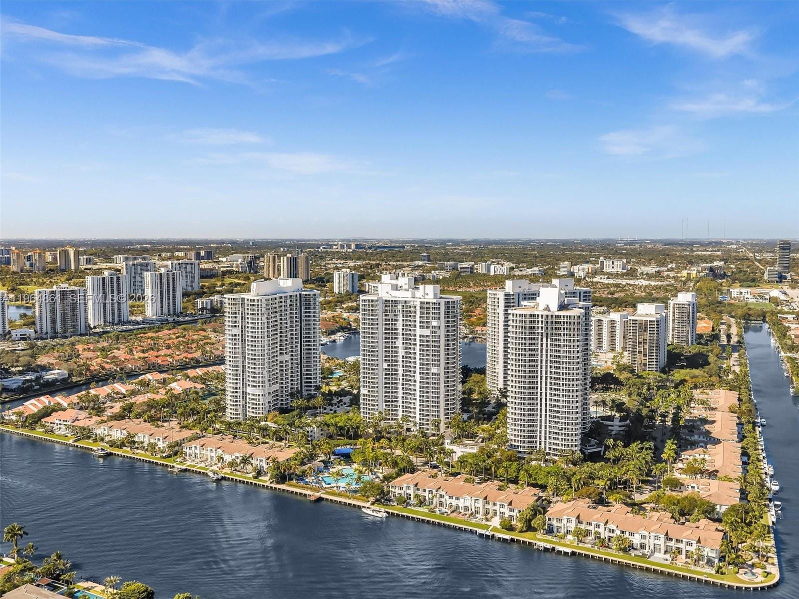 21150 Point Place 305, Aventura, FL 33180 photo 15