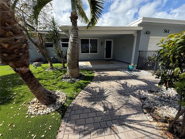 561 SE 3rd Terrace, Pompano Beach, FL 33060