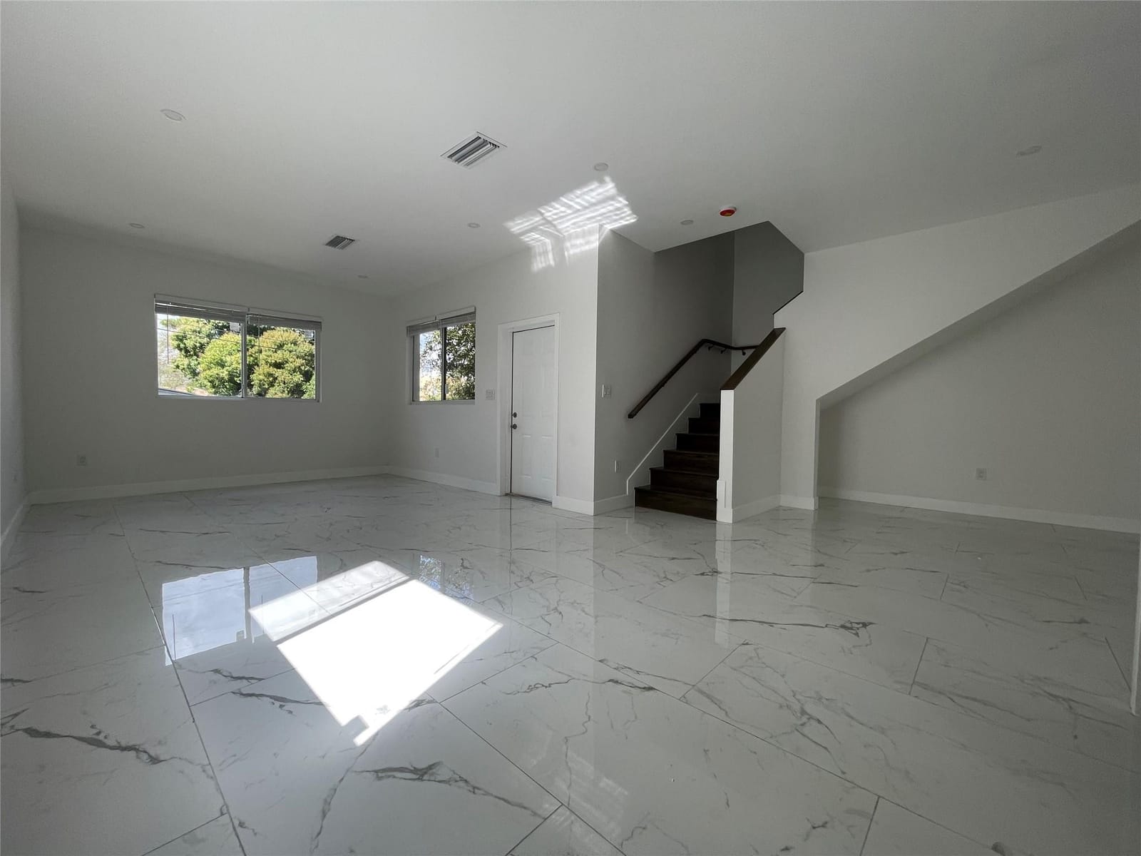 536 NW 13th Avenue, Fort Lauderdale, FL 33311 photo 14