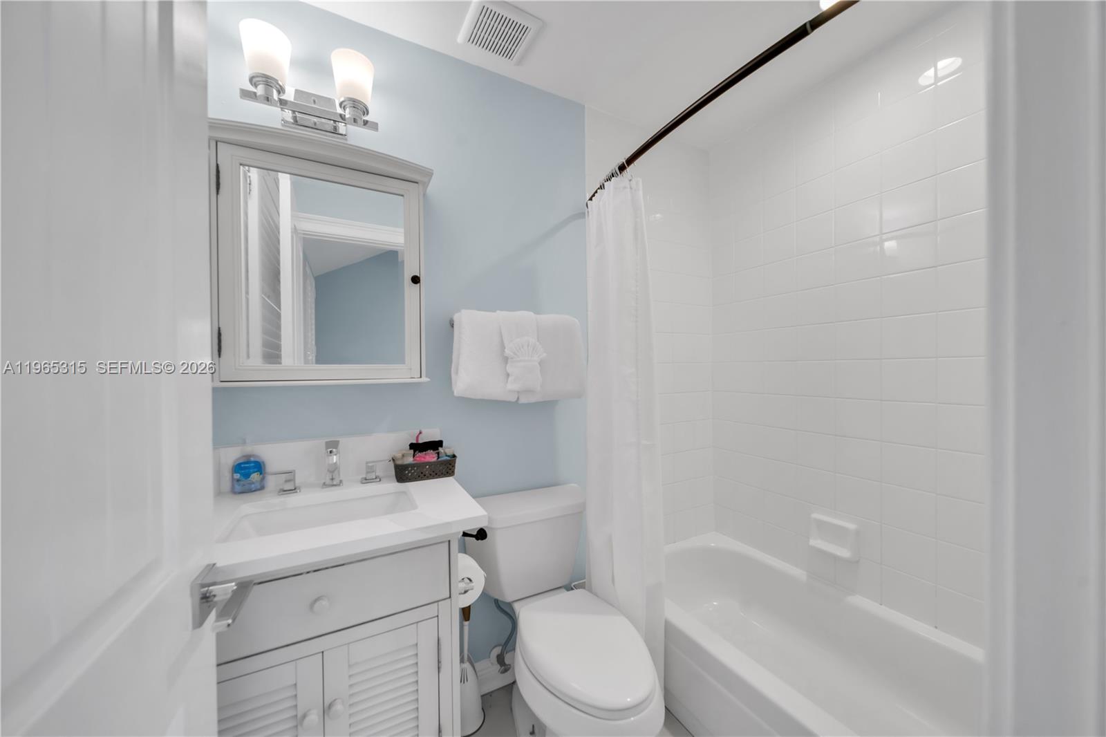 7026 Harbor Village Drive, Duck Key, FL 33050 photo 18