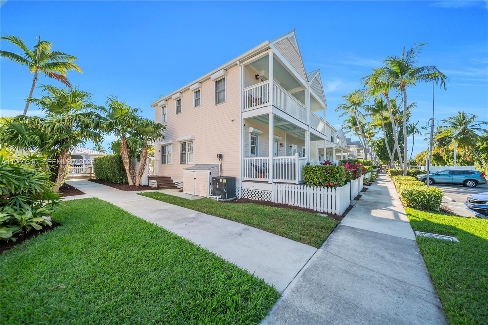 7026 Harbor Village Drive — photo 3