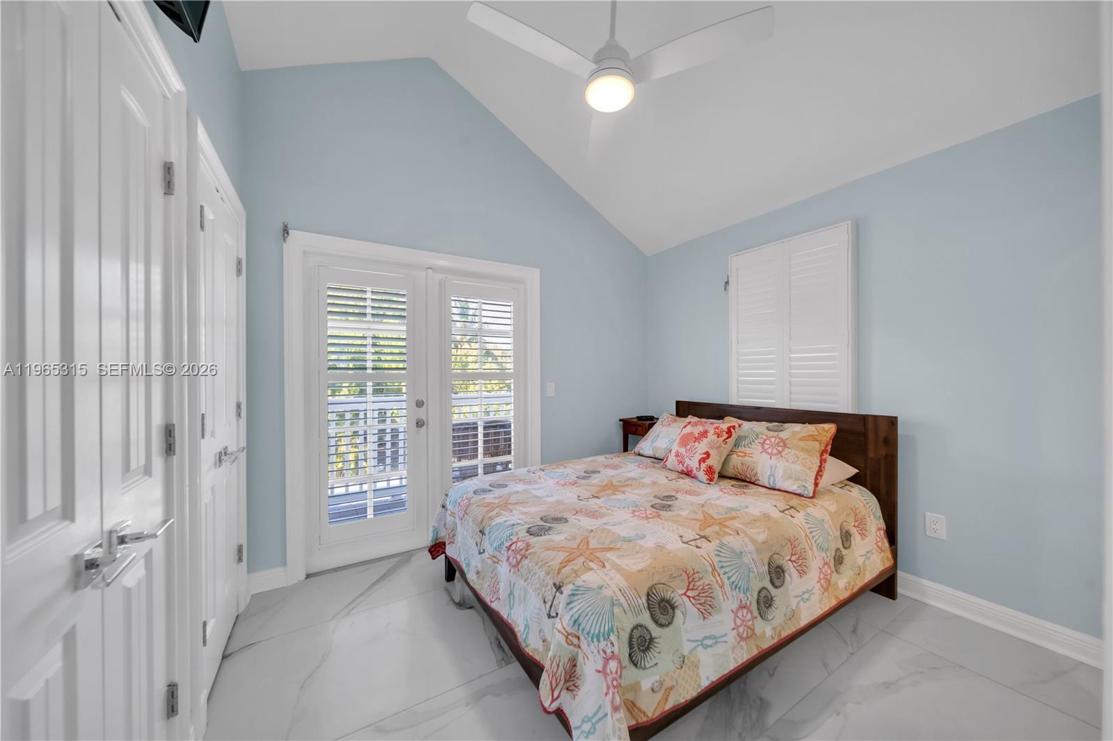 7026 Harbor Village Drive — photo 5