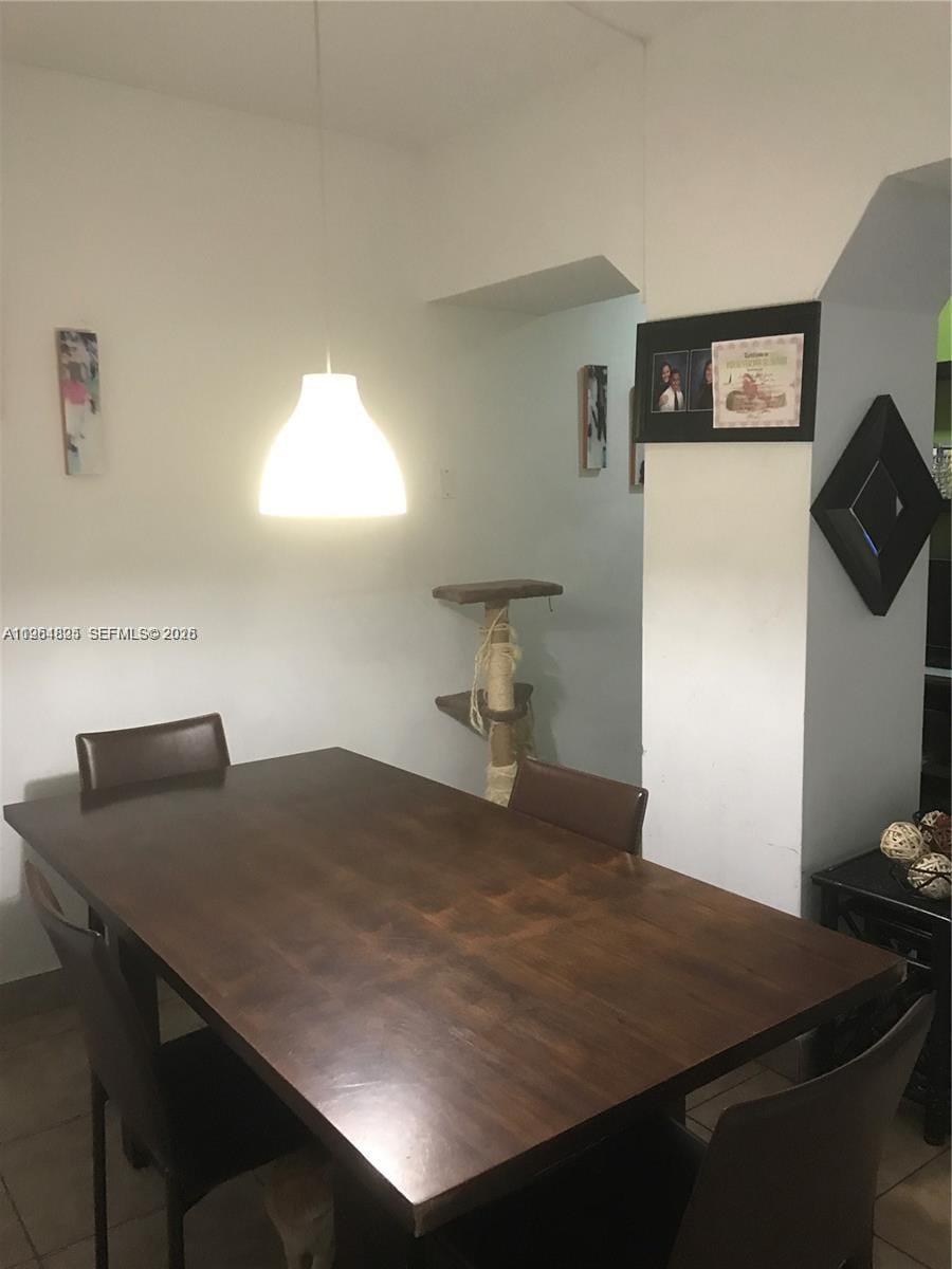 1960 Marseille Drive 305, Miami Beach, FL 33141 photo 3