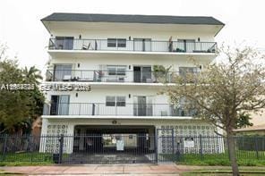1960 Marseille Drive 305, Miami Beach, FL 33141 photo 10