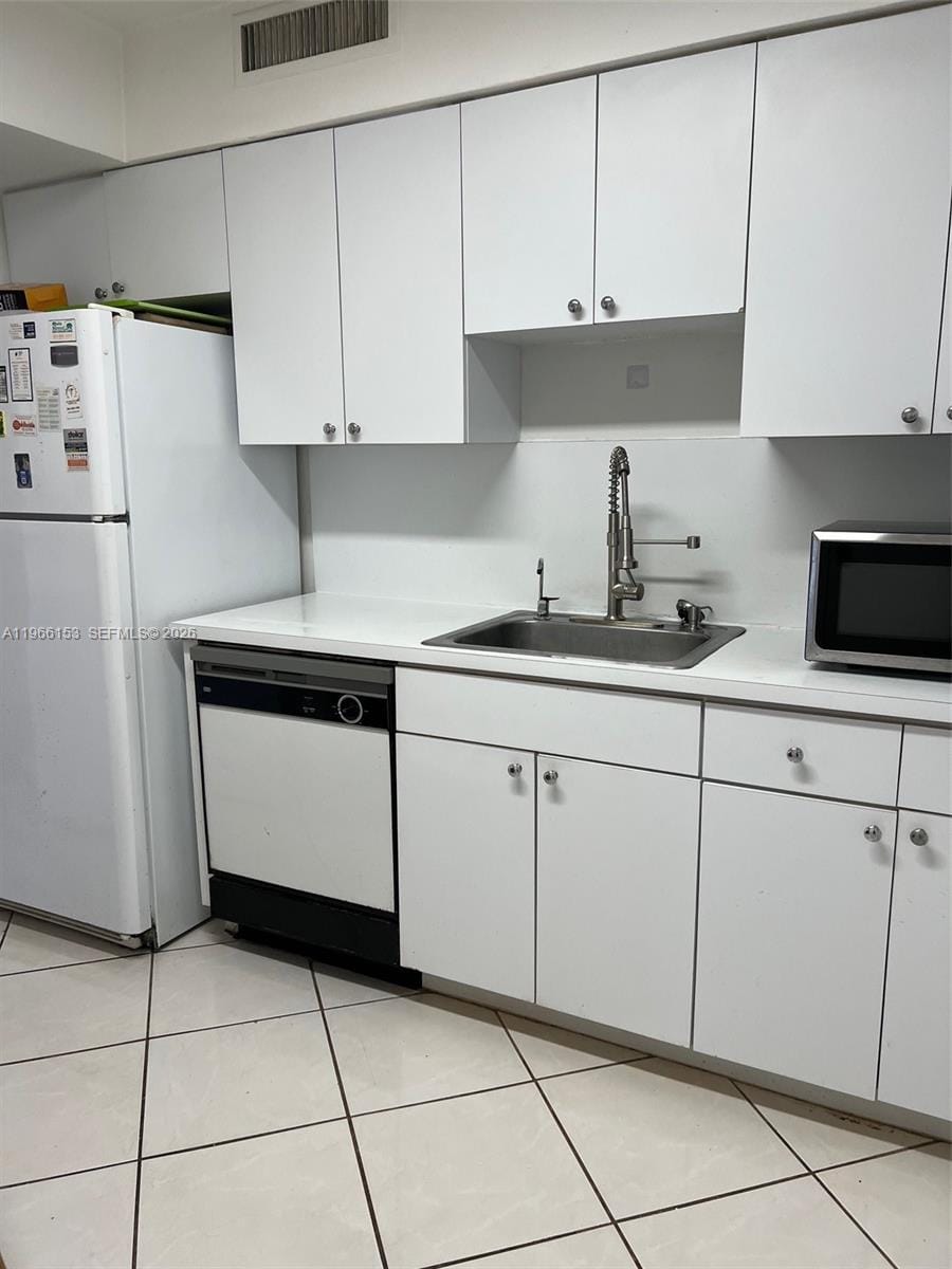 9225 Collins Avenue 302, Surfside, FL 33154 photo 13