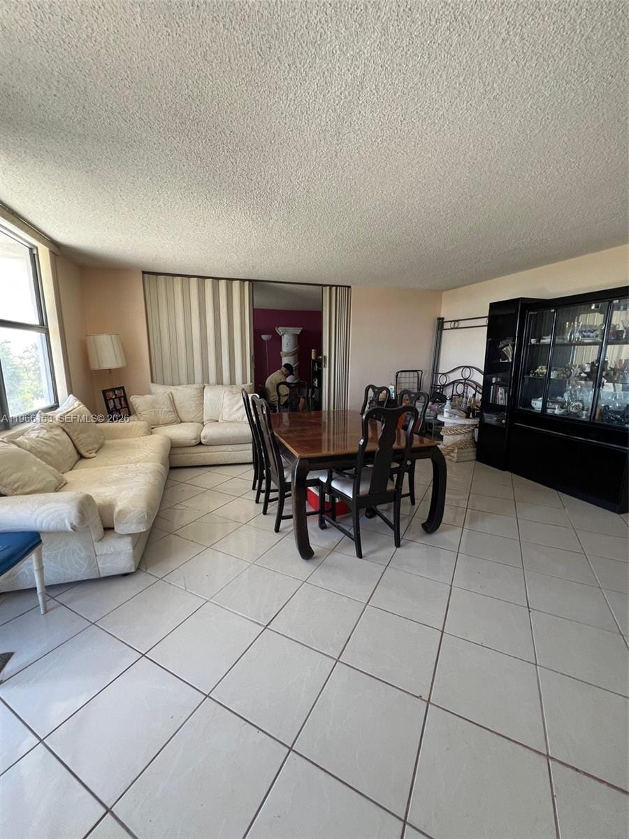 9225 Collins Avenue 302 — photo 10