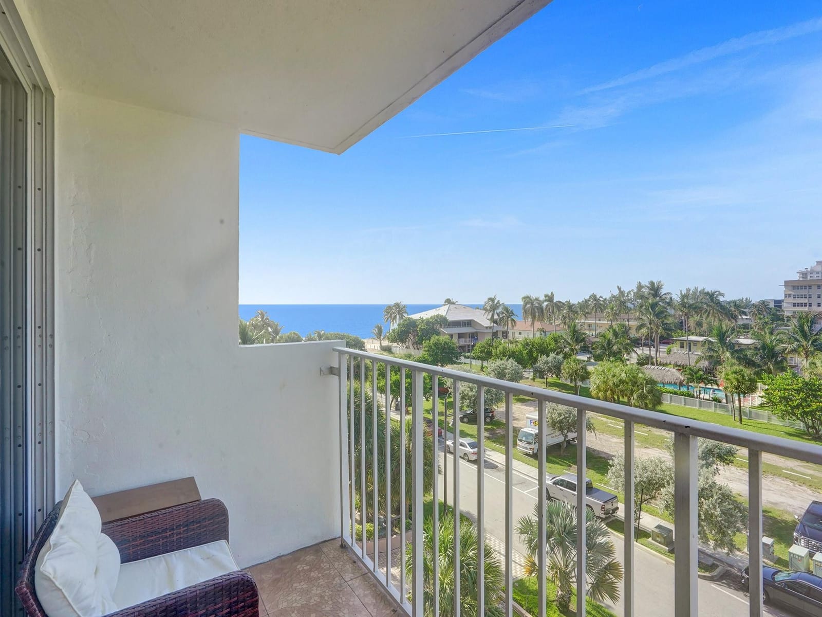111 Briny Avenue 5-10, Pompano Beach, FL 33062 photo 22