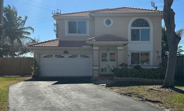 2400 NW 80th Avenue, sold in Holiday Spgs Village Sec, Margate, FL