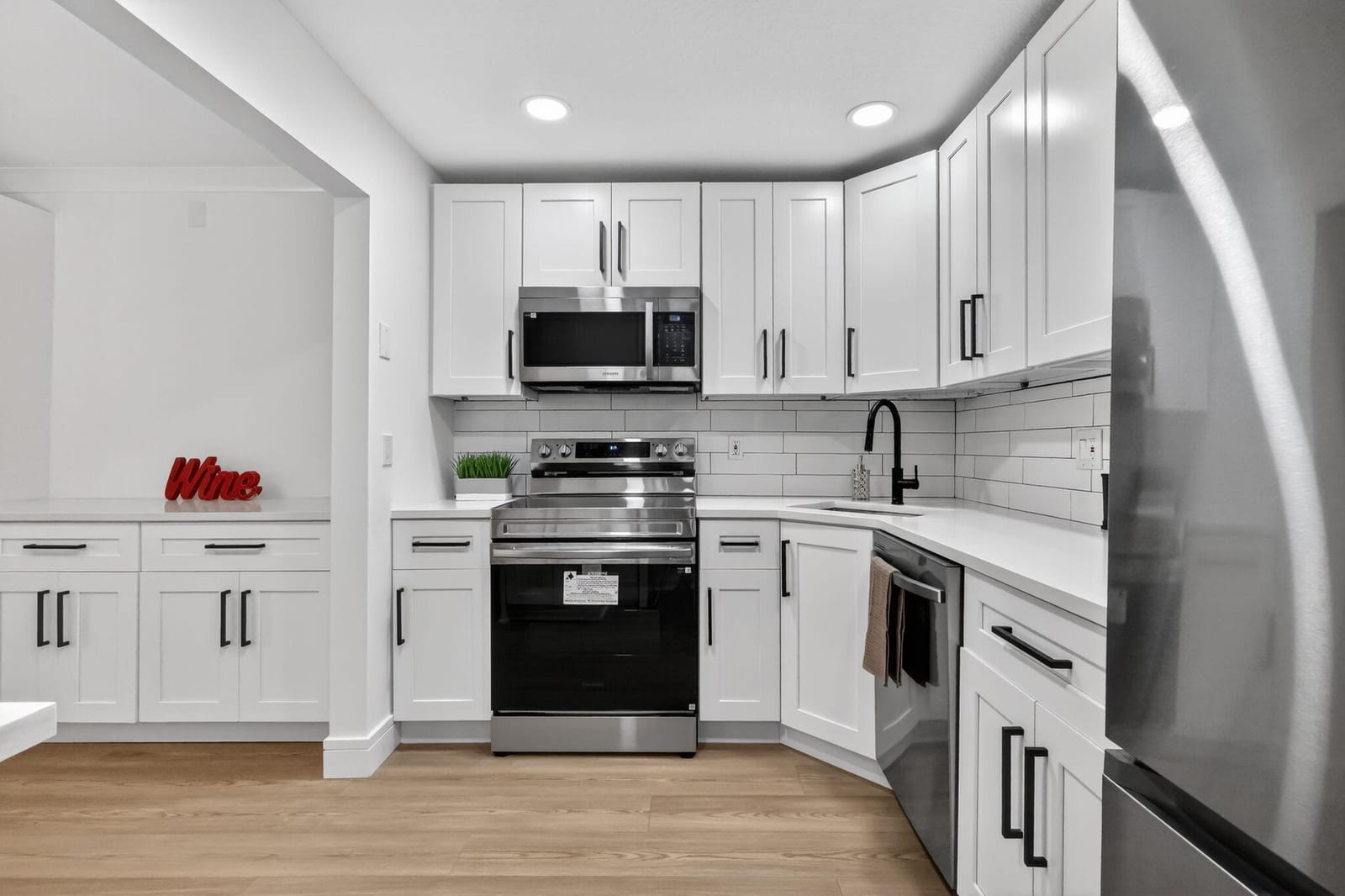 211 Pine Hov Circle D-1 — photo 12