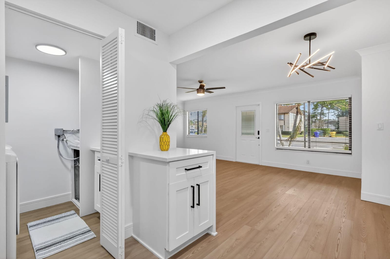 211 Pine Hov Circle D-1, Greenacres, FL 33463 photo 13
