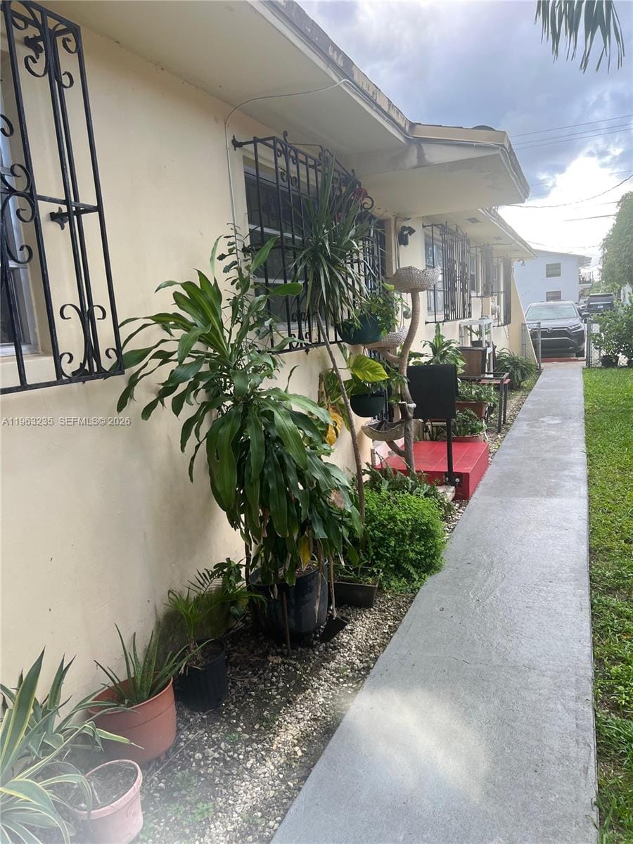 733 NW 33rd Avenue — photo 10