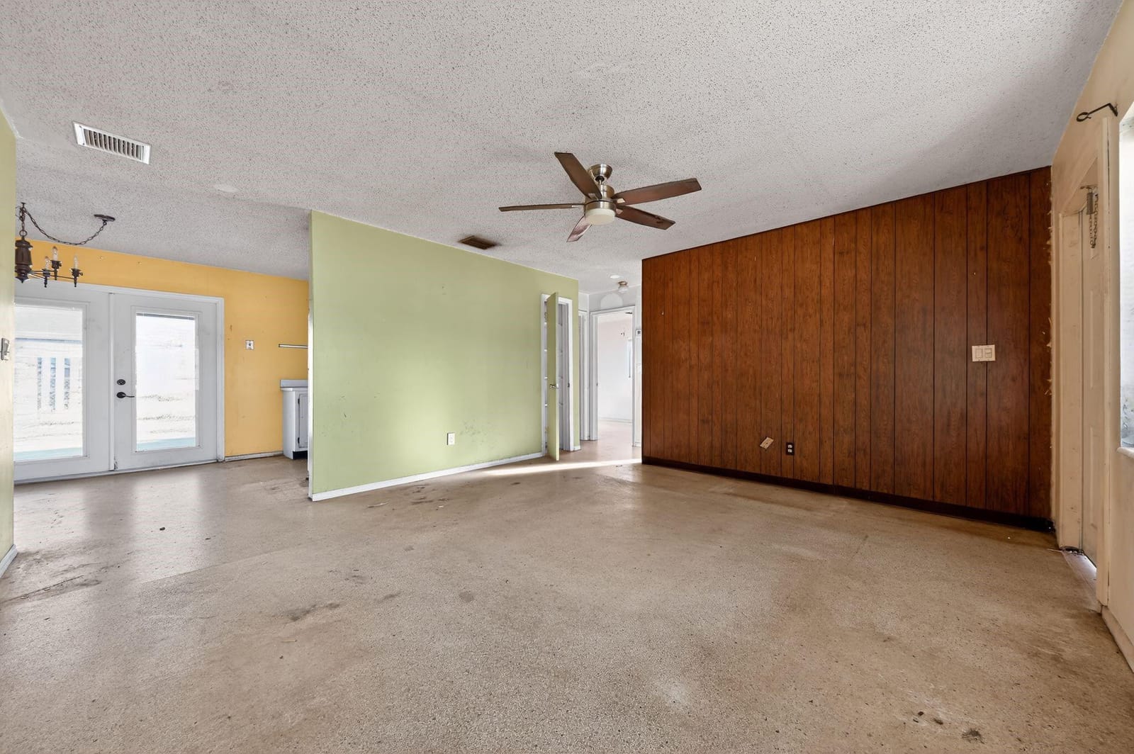 5669 S 35th Court, Greenacres, FL 33463 photo 12