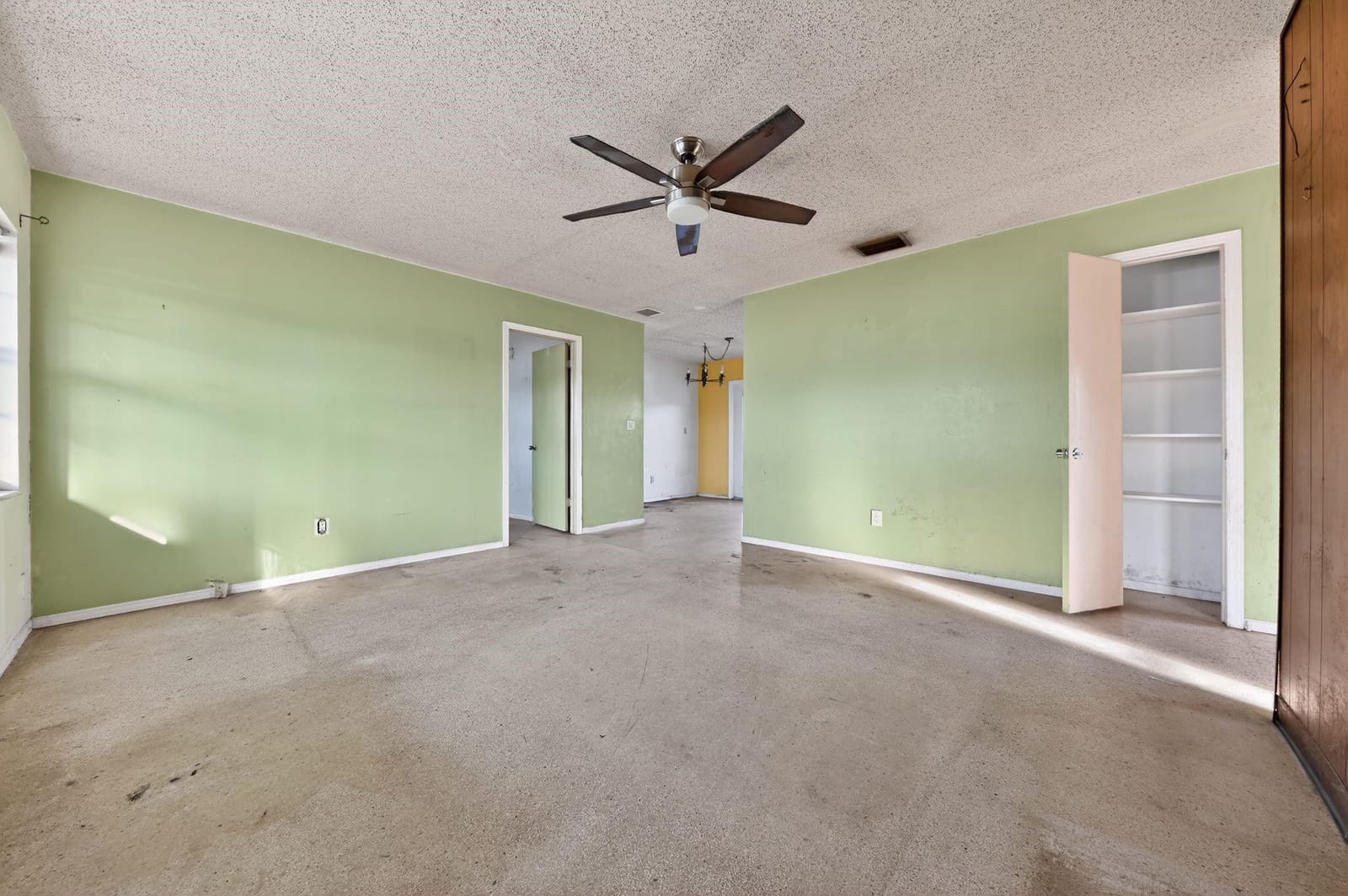 5669 S 35th Court, Greenacres, FL 33463 photo 17