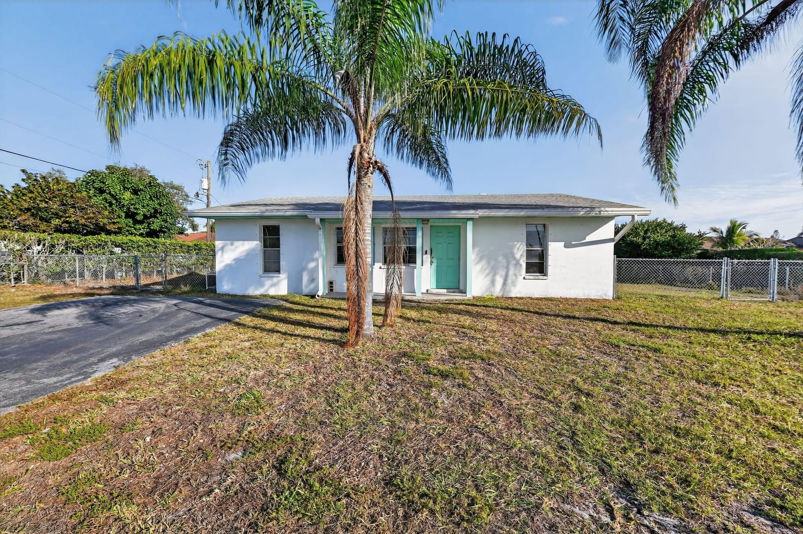 5669 S 35th Court, Greenacres, FL 33463 photo 3