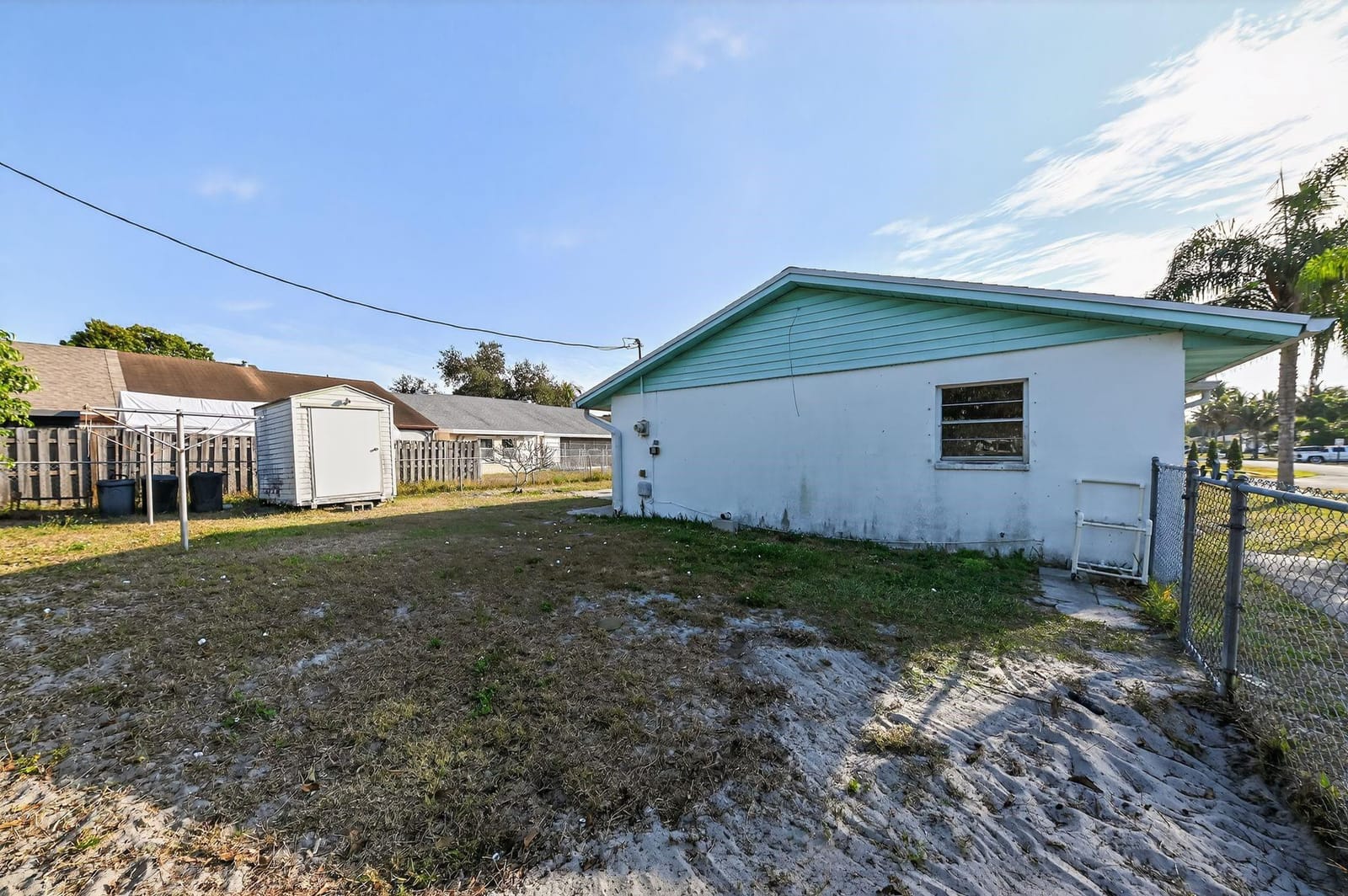 5669 S 35th Court, Greenacres, FL 33463 photo 4