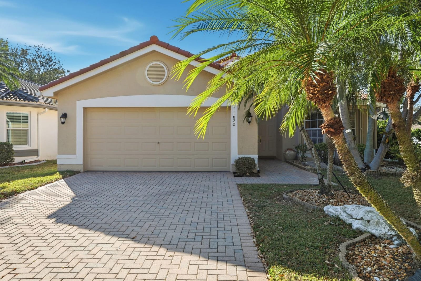 11820 Castellon Court, Boynton Beach, FL 33437 photo 2