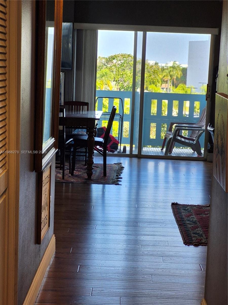 4001 Hillcrest Drive 416 — photo 9