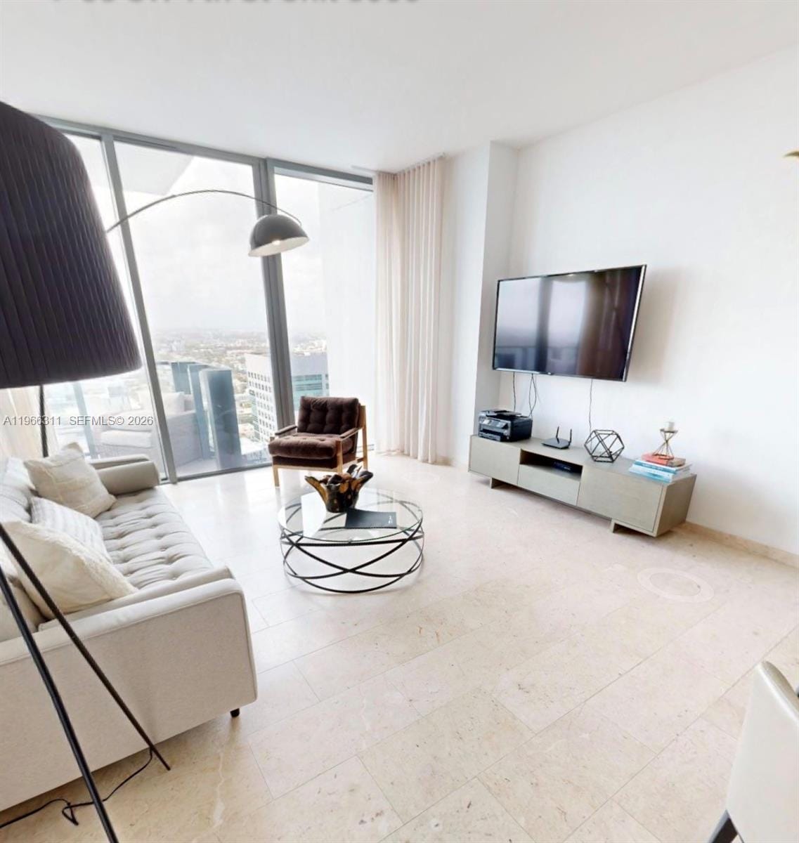 88 SW 7th Street 3006, Miami, FL 33130 photo 3
