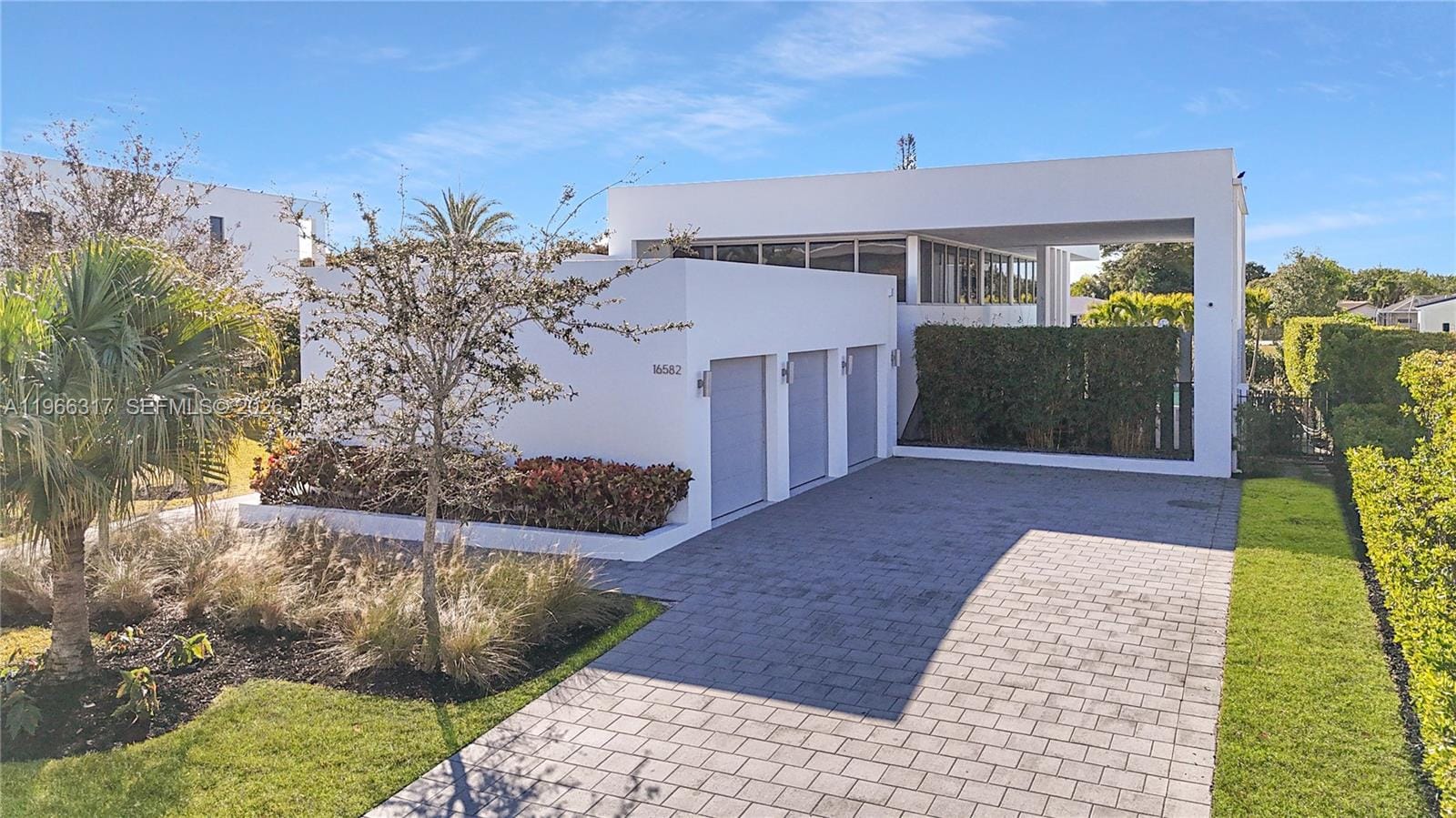 16582 S Botaniko Drive S — photo 4